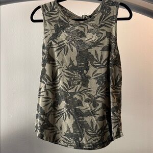 Old Navy Black and Tan Leaf Print Tank Top